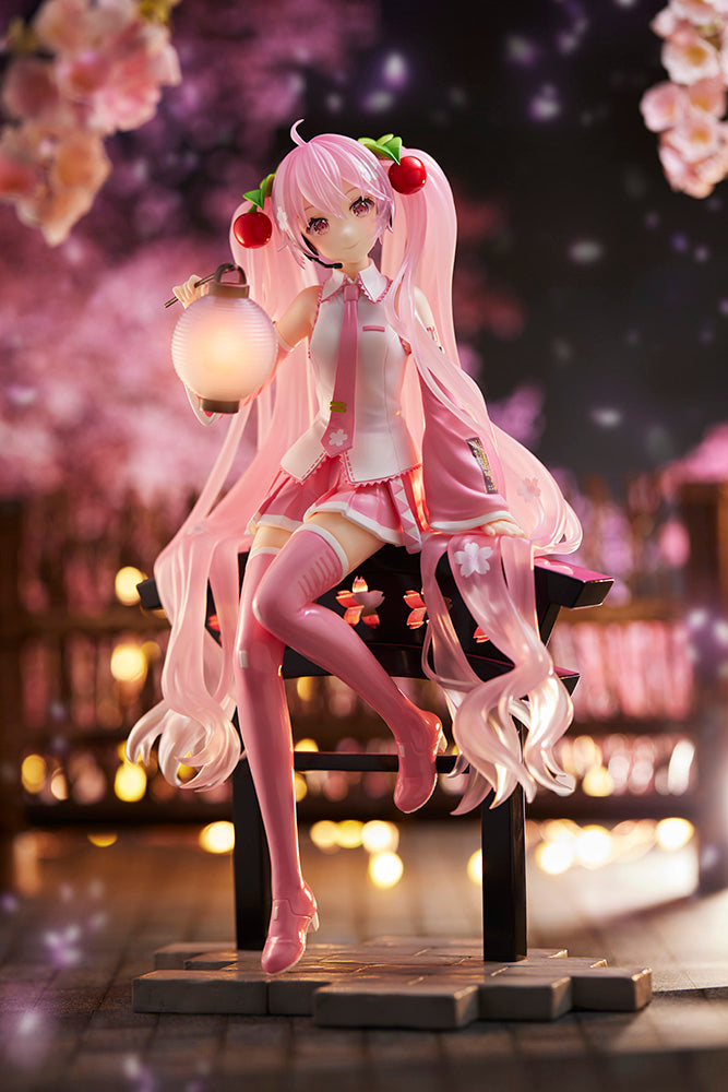 Sakura Miku (Sakura Lantern ver.) | AMP Figure