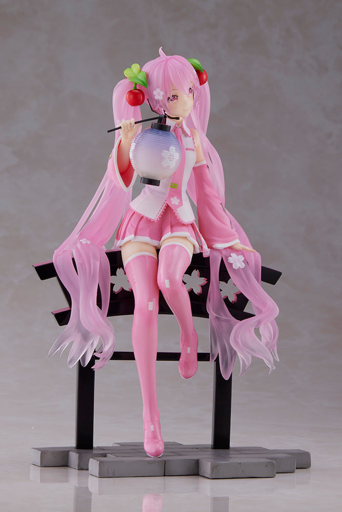 Sakura Miku (Sakura Lantern ver.) | AMP Figure