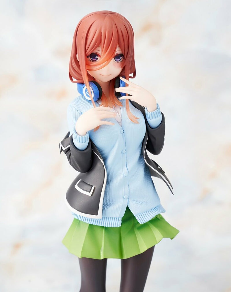 Miku Nakano (Uniform ver.) | Coreful Figure