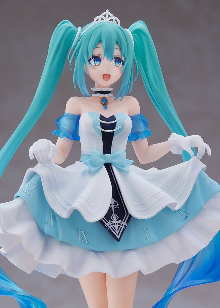 Hatsune Miku: Cinderella | Wonderland Figure