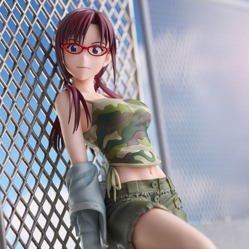 Mari Illustrious | Anime Figure