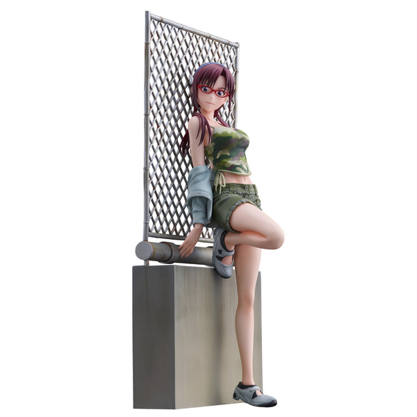 Mari Illustrious | Anime Figure