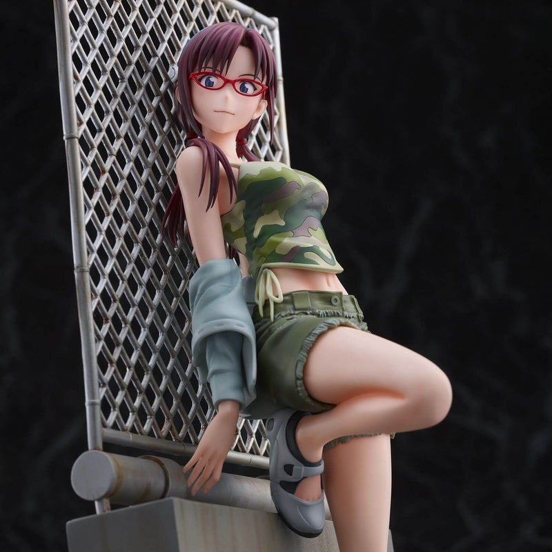 Mari Illustrious | Anime Figure